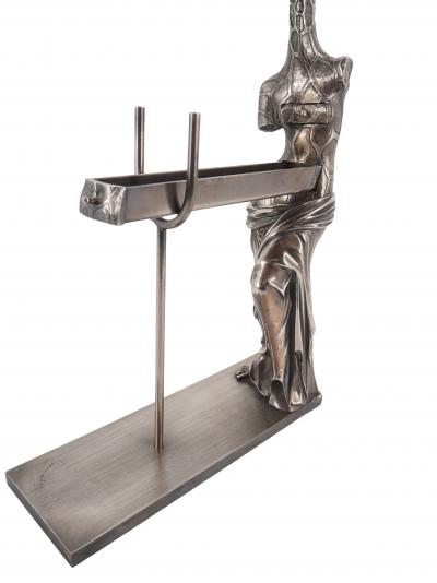 Salvador Dali : Vénus à la girafe aux tiroirs - Sculpture originale signée 2