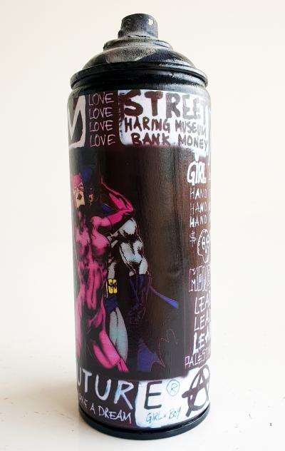 SPACO - Batman love Catwoman  , 2024  - Sculpture pop street art 2