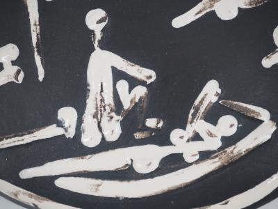 Pablo PICASSO: Beach Scene, Original Ceramic (MADOURA) 2