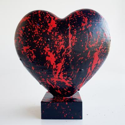SPACO - coeur noir Heart Love, 2024 - Sculpture pop street art 2
