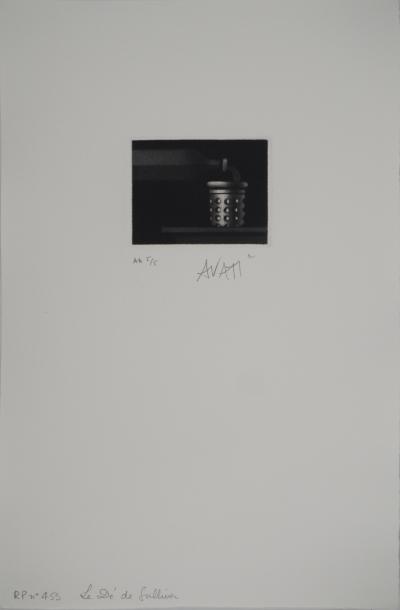 Mario AVATI : Le dé à coudre, Gravure originale signée 2