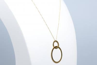 Collier en or jaune 9 carats 2