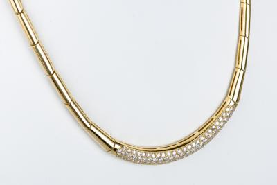 Collier en or jaune 18 cts ornée de 73 diamants 2