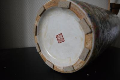 Porte-parapluie en porcelaine polychrome 2