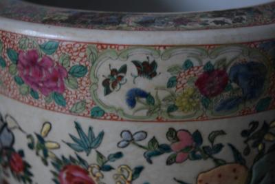 Porte-parapluie en porcelaine polychrome 2