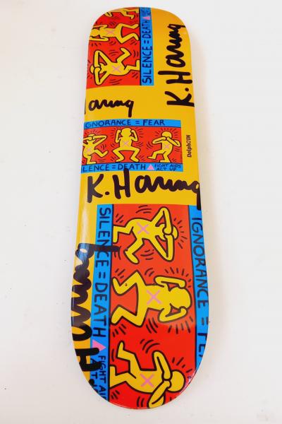 Delph@IN - Skateboard ¬ Spectacle pop de Keith HARING 2