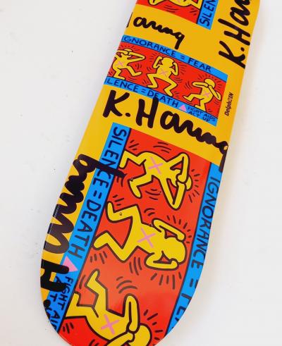 Delph@IN - Skateboard ¬ Spectacle pop de Keith HARING 2
