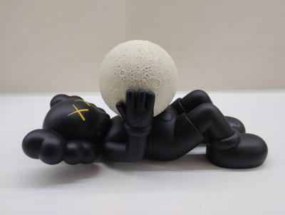 KAWS - HOLIDAY SHANGHAI - Figure black - Figurine 2