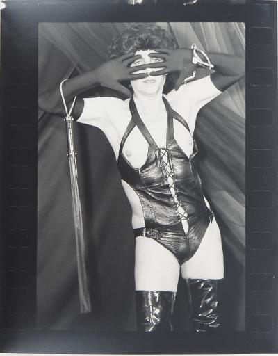 Irina IONESCO : Travesti à la badine - Tirage argentique original 2