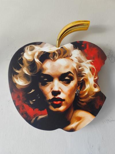 Sagrasse - Apple Marylin Monroe - Résine et poudre de marbre 2