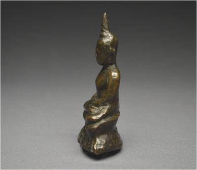 Cambodge, XVIIIème - XIXème siècle, Bouddha en bronze en position de méditation 2