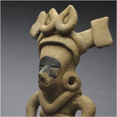 Mexique, 450 - 750 ap J. -C, Culture Veracruz, Sifflet rituel à figure de guerrier, Céramique 2