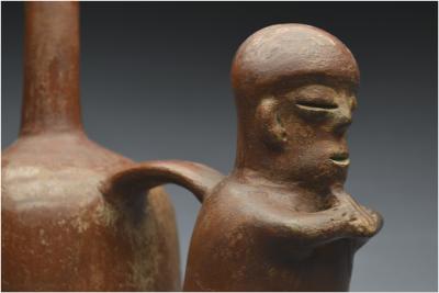 Équateur, 1000 - 500 av J.-C, Culture Chorrera, Vase rituel anthropomorphe, Céramique vernissée 2