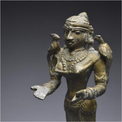 Inde, XIXème siècle, Statuette en bronze représentant Lakshmi 2