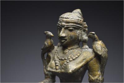 Inde, XIXème siècle, Statuette en bronze représentant Lakshmi 2