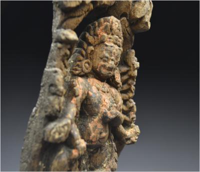 Népal, XVIème - XVIIème siècle, Sculpture de Shiva en bois sous sa forme courroucée Bhairava 2