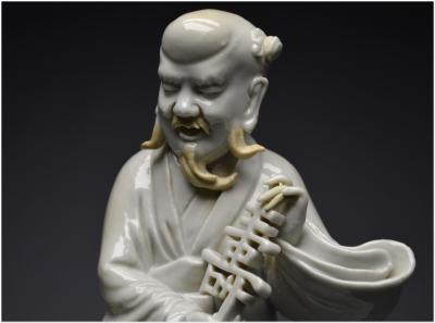 Chine, XVIIIè siècle, Groupe en porcelaine blanc de Chine représentant le dieu taoïste Shoulao 2