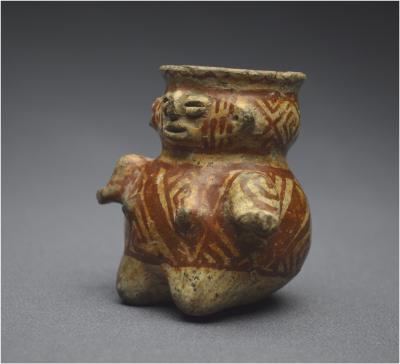 Mexique, 800 – 1500 ap J. –C., Culture Huastèque, Petit vase anthropomorphe à potions, Céramique à engobe crème et rouge café 2