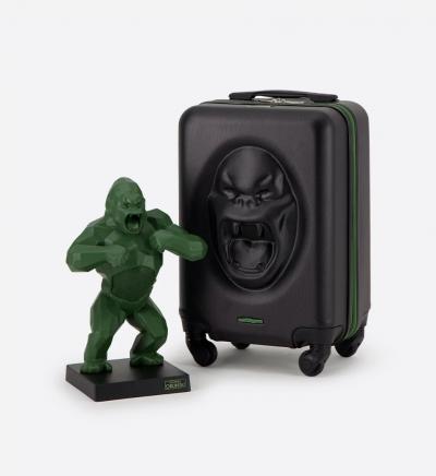 Richard ORLINSKI - Kiwikong (enceinte) vert kaki et sa valise 2