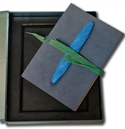 Man Ray, Le pain peint -  sculpture et catalogue Iolas, dont 10 lithographies, 2  photographies et  1 affiche d’exposition 2