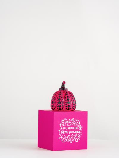 Yayoi KUSAMA - Mini Pumpkin (Black/Pink) - Résine peinte à la main 2