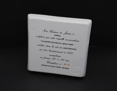 Salvador DALI  : Les montre gélatines de l’espace temps, 1989 - porcelaine signée 2