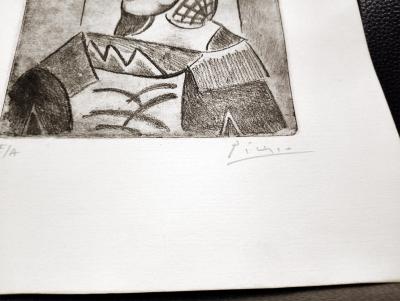 Pablo Picasso - Dora Maar -..Gravure gravée, Signée et numérotée à la main 2