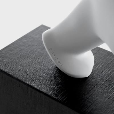 François Pompon - L’ours Blanc - , Sculpture en pierre reconstituée  2024 2