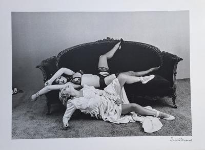 Irina Ionesco - Sans titre - Photolithographie en noir et blanc, signée