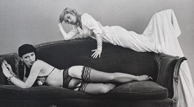 Irina Ionesco - Sans titre - Photolithographie en noir et blanc, signée 2