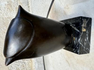 Cristina Puell - Sculpture chouette bronze signé, socle marbre 2