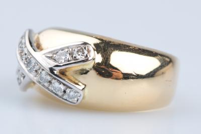 Bague croisée en or jaune 18 carats sertie de diamants 0,88 carats 2