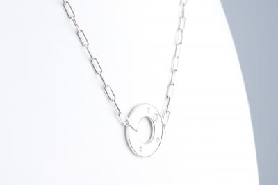Collier en or blanc 18 carats et diamants 2