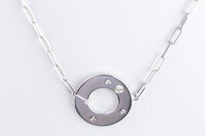 Collier en or blanc 18 carats et diamants 2