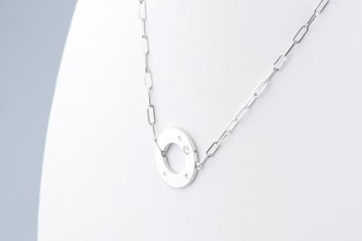 Collier en or blanc 18 carats et diamants 2