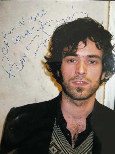 Gérard FOUQUET -  Romain Duris, autographe original sur le tirage d'époque, cachet de l’auteur au dos 2