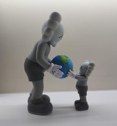 KAWS - KAWS THE PROMISE - Grey 2022 2