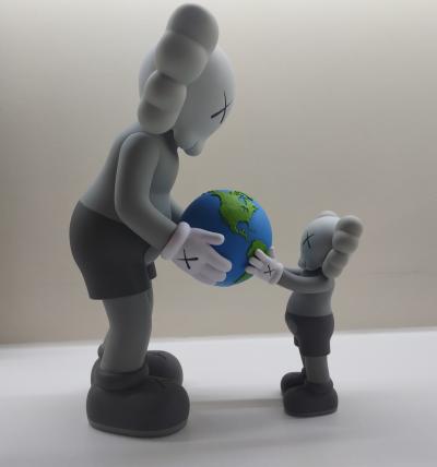KAWS - KAWS THE PROMISE - Grey 2022 2