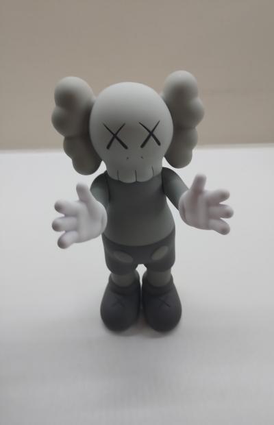 KAWS - KAWS THE PROMISE - Grey 2022 2