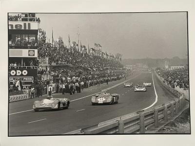 Jacques Violet - Passages des bolides 24h du Mans 1970 - Tirage argentique 2