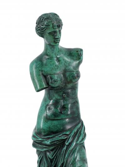 Salvador Dali - Vénus aux tiroirs - Signée dans le bronze 2