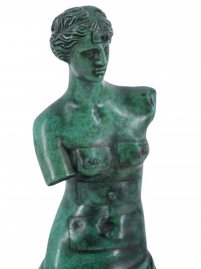 Salvador Dali - Vénus aux tiroirs - Signée dans le bronze 2