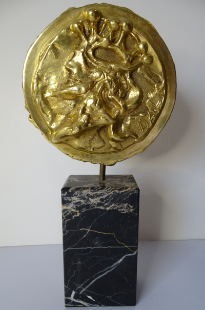 Salvador Dali  The King  sculpture 2