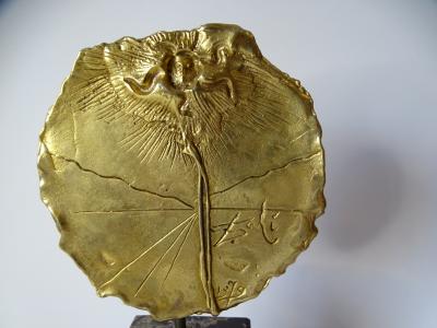 Salvador Dali  The King  sculpture 2