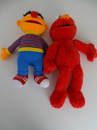 KAWS- Sesame Street 2018  Ernie et Elmo 2