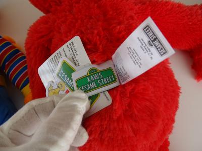 KAWS- Sesame Street 2018  Ernie et Elmo 2