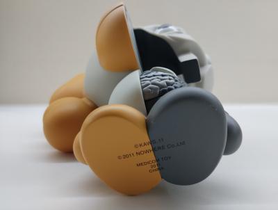 KAWS - KAWS BAPE figurine en vinyle Baby Milo disséquée White 2011 2