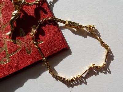 Salvador DALI (d’après) - Christ de Saint Jean de la Croix - Collier et bracelet 2