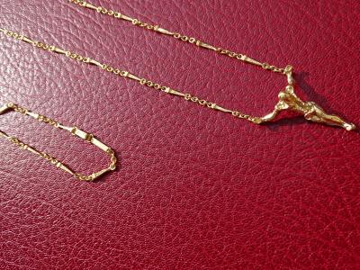 Salvador DALI (after) - Christ of Saint John of the Cross - Necklace and bracelet 2