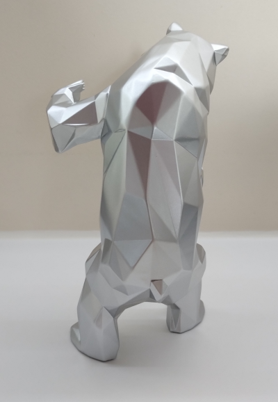 Richard Orlinski -Standing Bear, 2025 - sculpture 2